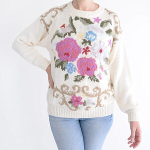 EnChante Cream Knit with Pink Purple Floral Cottagecore Crewneck Sweater M